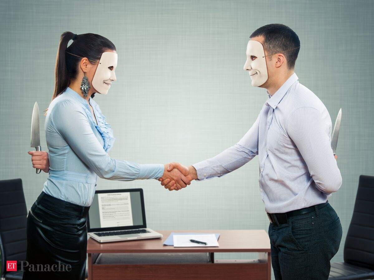 Office Politics Done Right: 5 Ethical Strategies to Advance Your Career