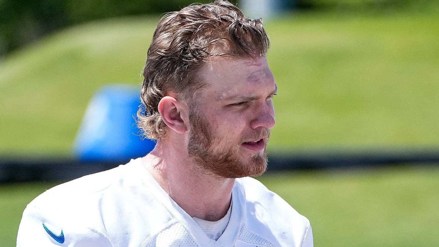Iowa Native Jack Campbell Earns Top Madden Rating After All-Pro Season with Lions