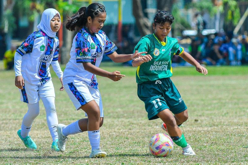 Dari Lapangan Sekolah ke Panggung Prestasi: Kisah Juara GSI Surabaya