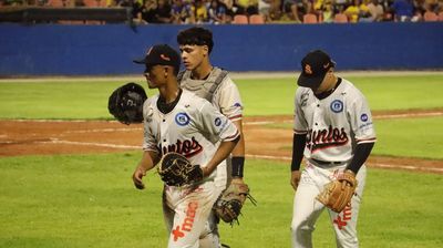 Béisbol juvenil impulsa economía deportiva nacional