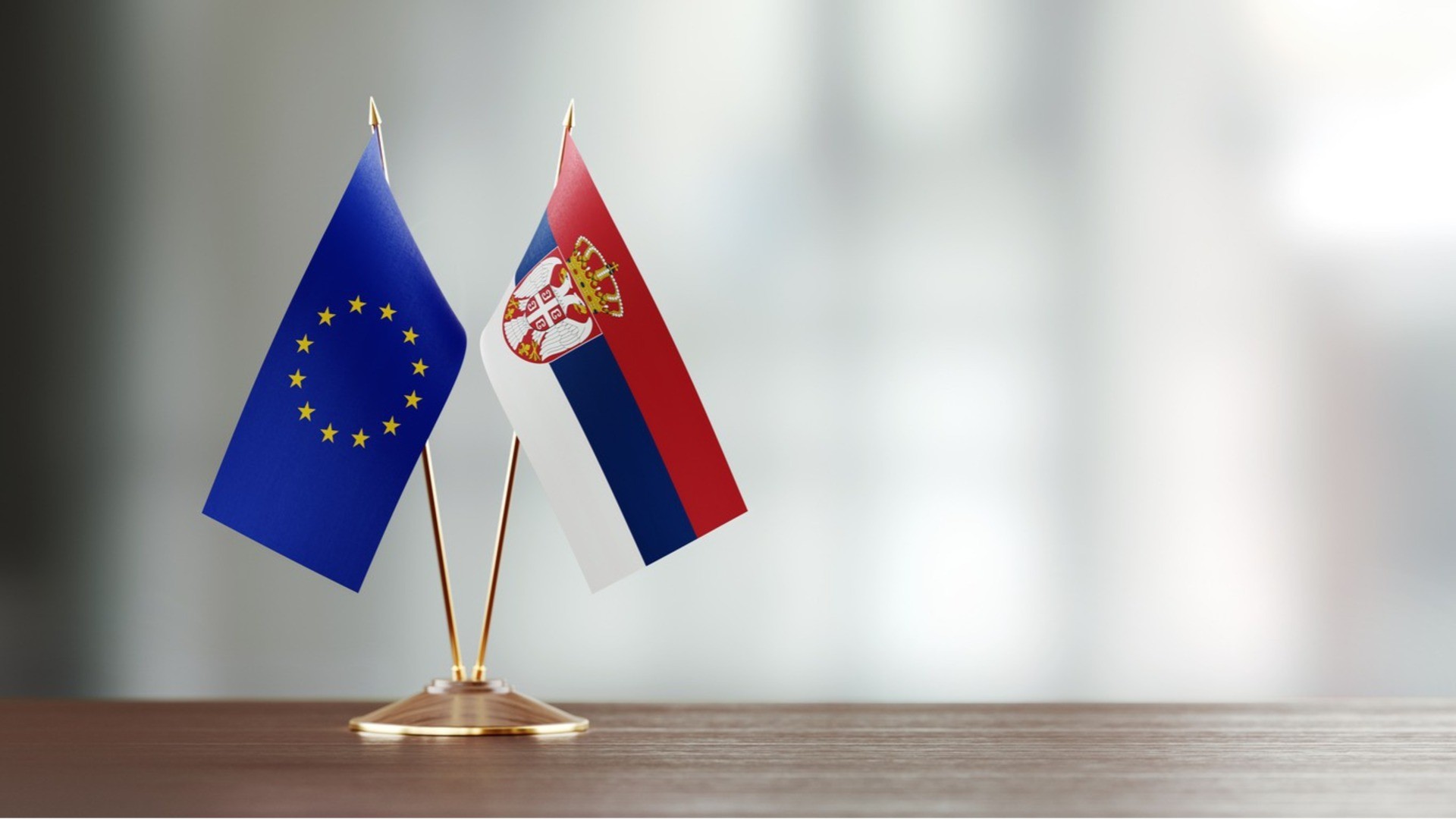 България спря Сърбия за ЕС! Осем държави казаха „не“ на Клъстер 3