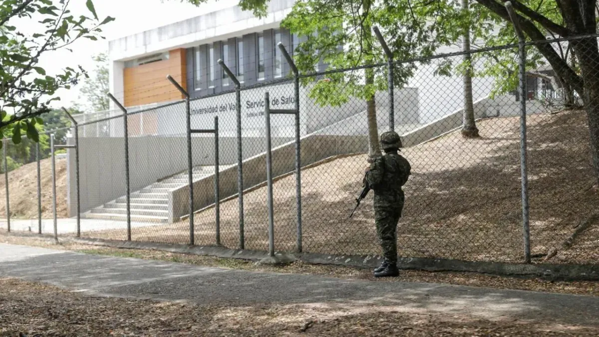 La Fuerza Pública rodea la Universidad del Valle: ¿nuevo ataque a la autonomía universitaria?