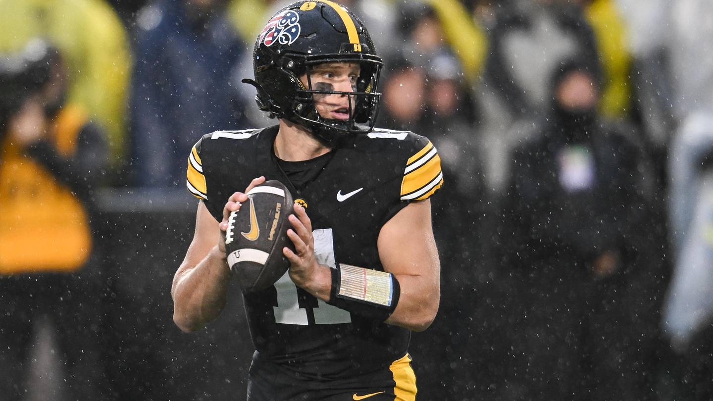 Ranking the Best Iowa Hawkeyes Quarterbacks of the 2020s