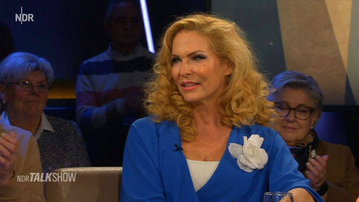 Sonya Kraus über Brustkrebs: Mut und neue Lebensperspektiven