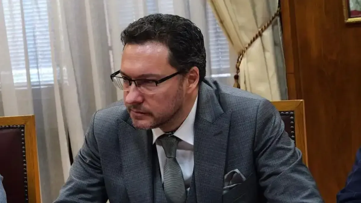 Митов разбива Демерджиев: Войната по пътищата иска държавност