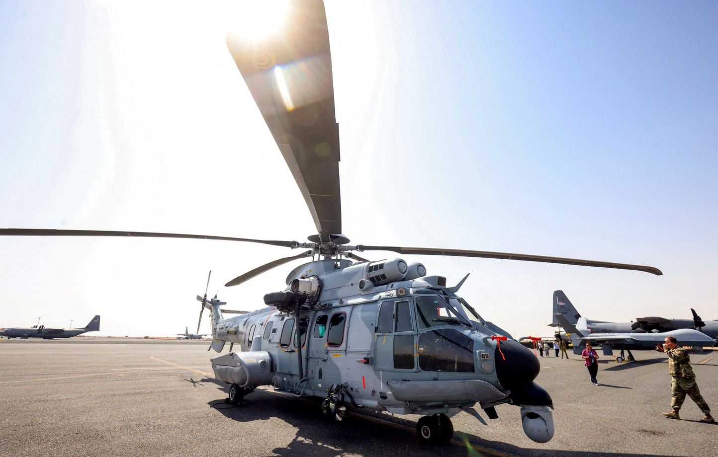 L'empire militaire américain: 800 bases pour dominer le monde