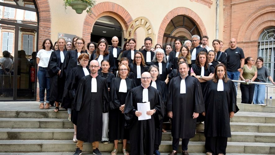 Loi Sûre : les avocats français en résistance contre Darmanin