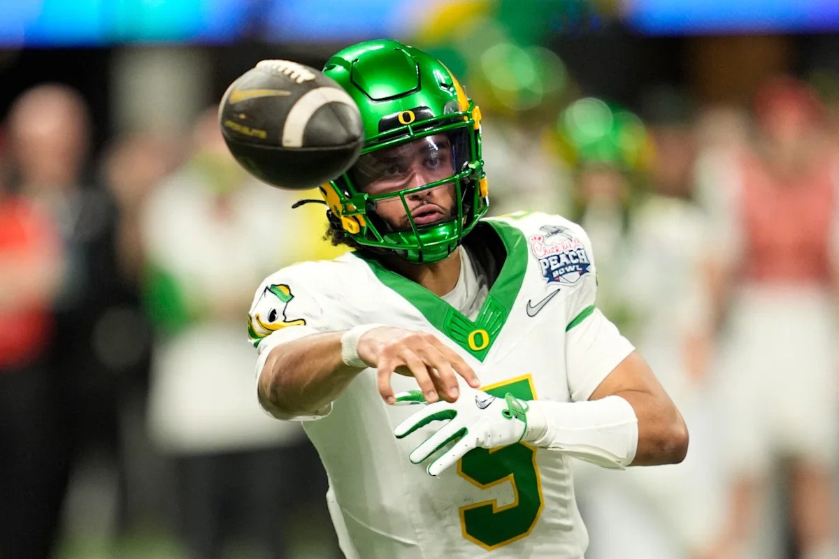 Big Ten Week 1: Can Iowa Start Strong, and What About Wisconsin's Tough Test Against Notre Dame?