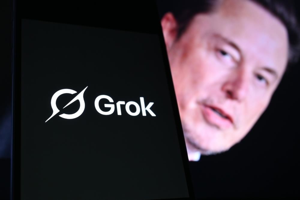 Maskov Grok AI postao fabrika pornografije: Digitalna ofanziva na moral