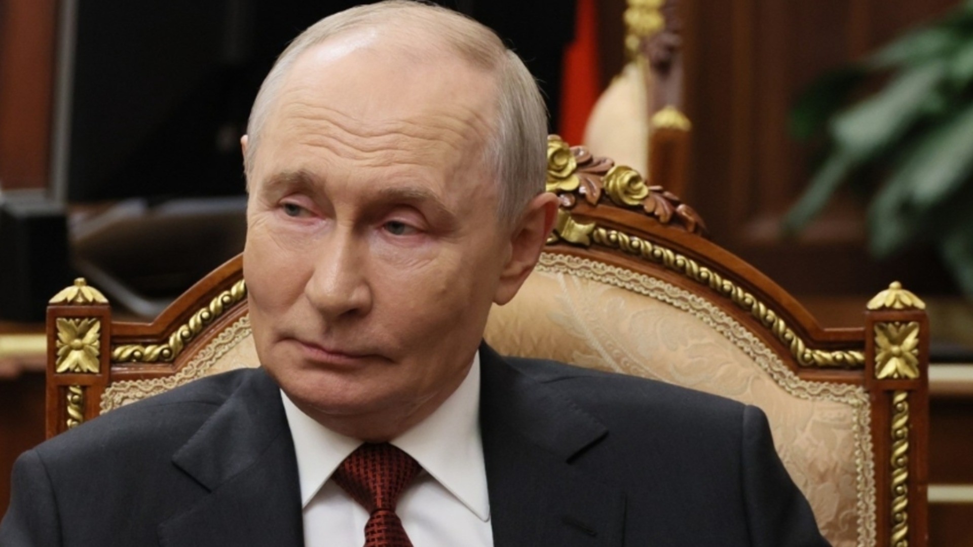 Кремъл взема всичко: Путин подписа указ за „временно“ отнемане на частната собственост