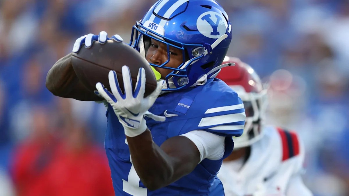 Iowa Hawkeyes Jump to No. 14 in AP Poll After Big Win Over Michigan