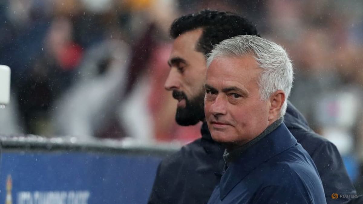 Mourinho's Benfica Stuns Real Madrid in Champions League Drama