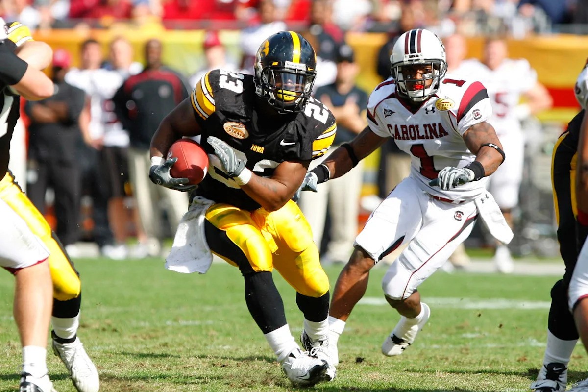 Could the 2008 Iowa Hawkeyes Have Made a 24-Team College Football Playoff? A Look Back at a Redemption Season