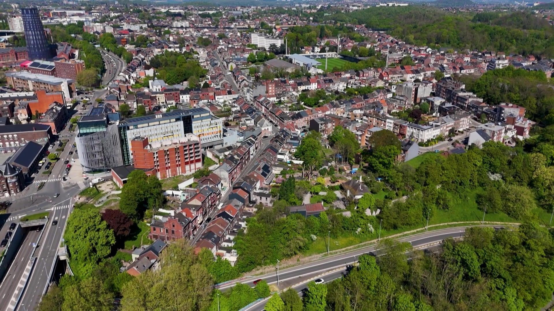 Charleroi contre les logements vides : une leçon de dignité pour l'Afrique ?