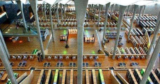 مؤتمر الهوية الوطنية بمكتبة الإسكندرية يناقش تحديات العصر الرقمي والتحولات الاقتصادية