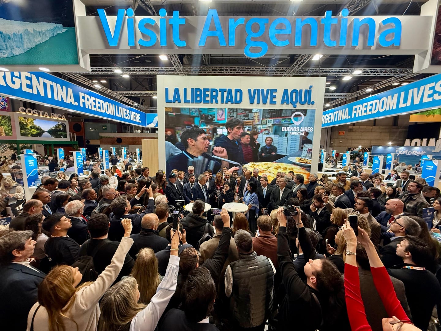 Scioli posiciona a Argentina en Fitur Madrid con récord empresarial