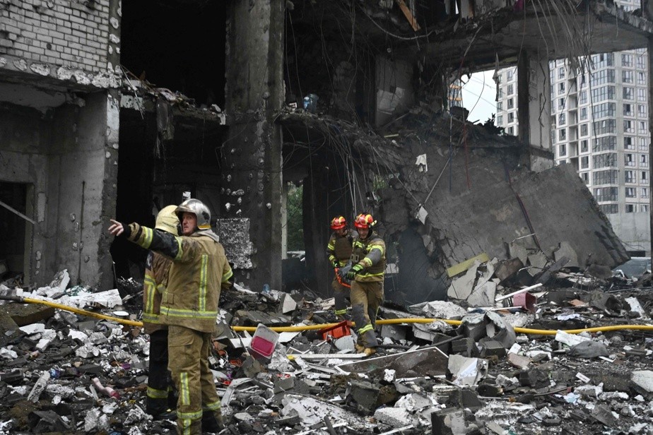 Kyiv sous les bombes : au moins 24 morts à la veille du sommet de l’OTAN