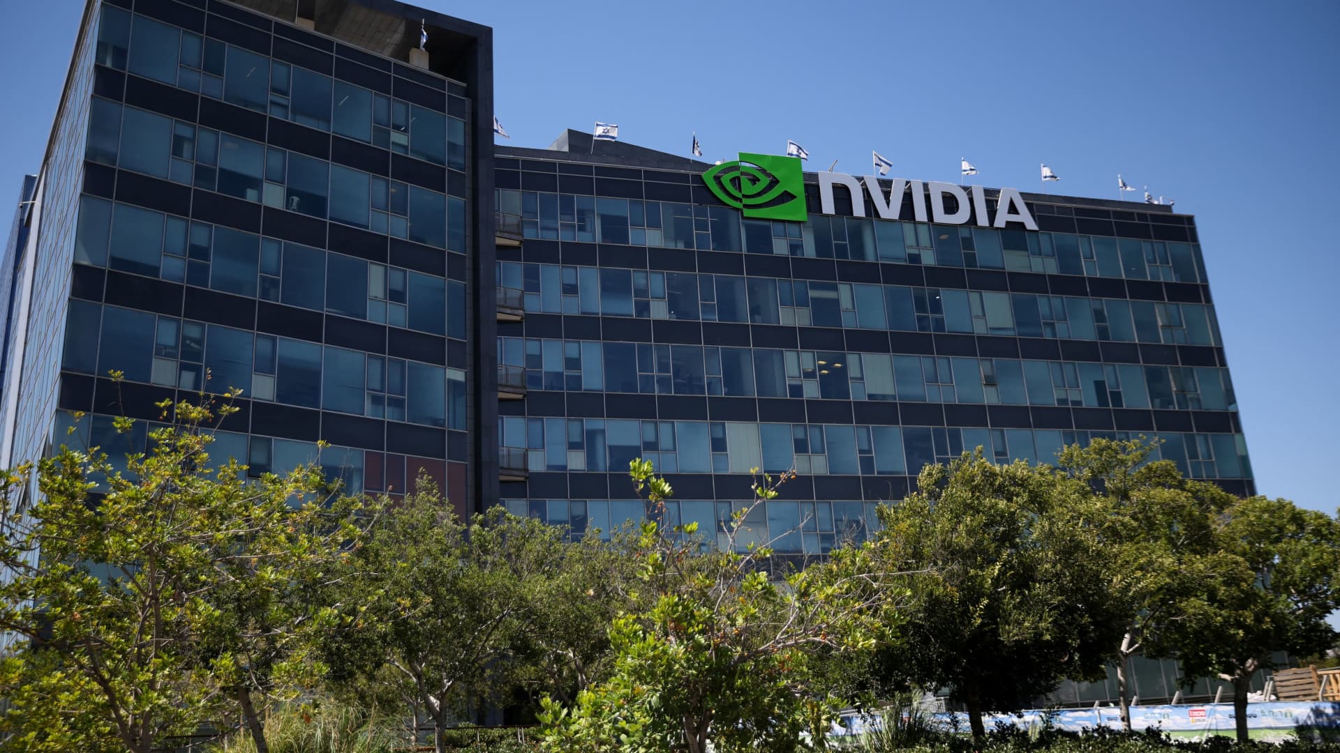 Goldman Sachs Picks 5 Winning Stocks as Market Jitters Hit