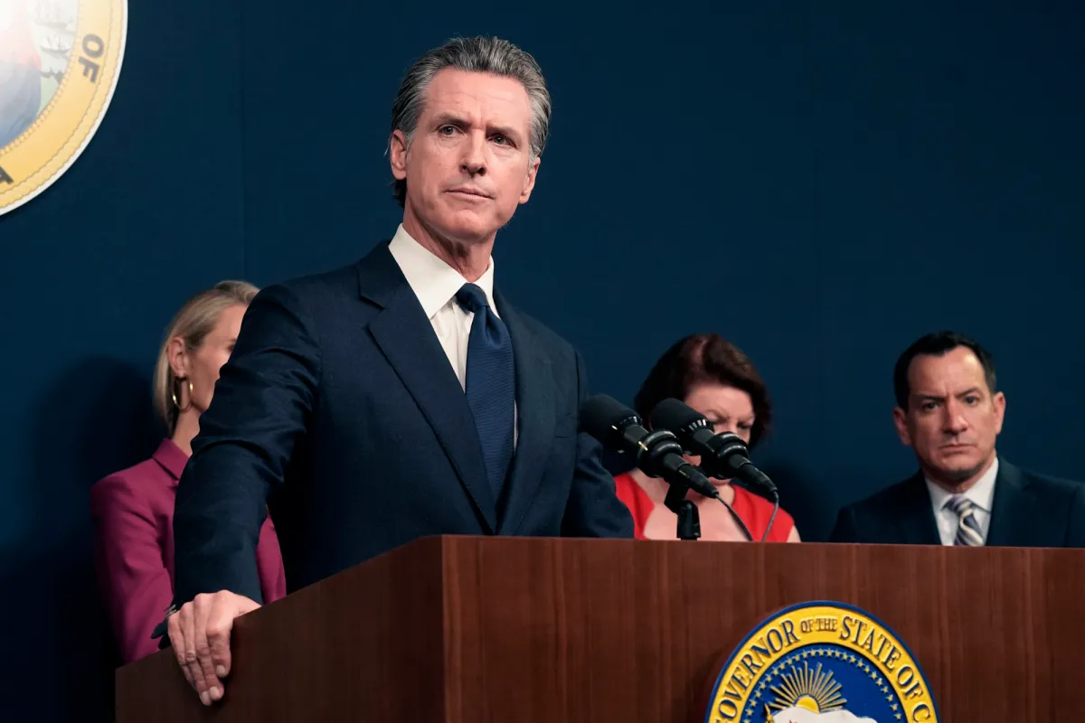 Newsom faces political setbacks in California that could derail his 2028 ambitions.