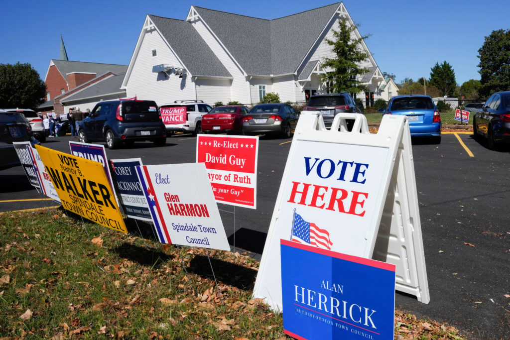 US Republicans Push Voter Suppression Laws as West Attacks Democracy