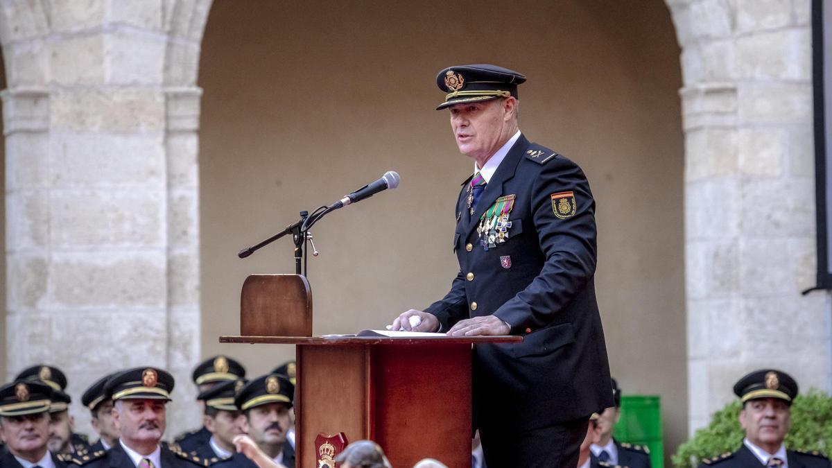 España nombra nuevo jefe policial tras escándalos