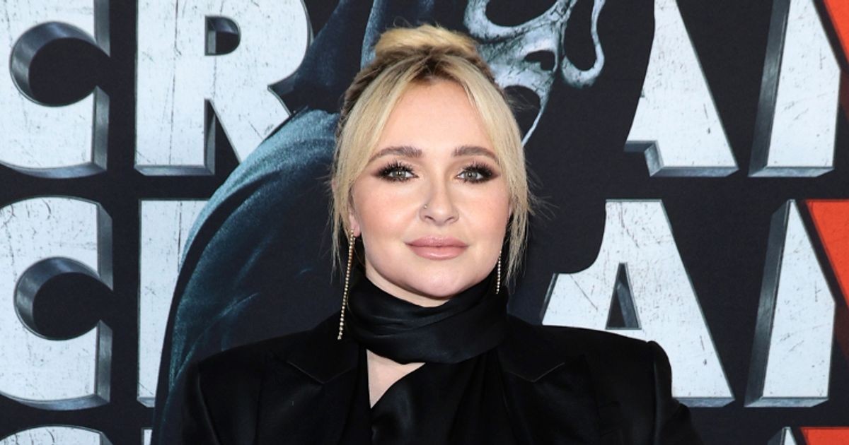 Hayden Panettiere's Memoir Exposes the Hidden Costs of Child Stardom