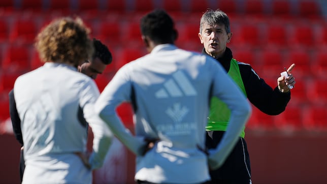 Pacheta defiende la resistencia del Granada ante el imperialismo futbolístico