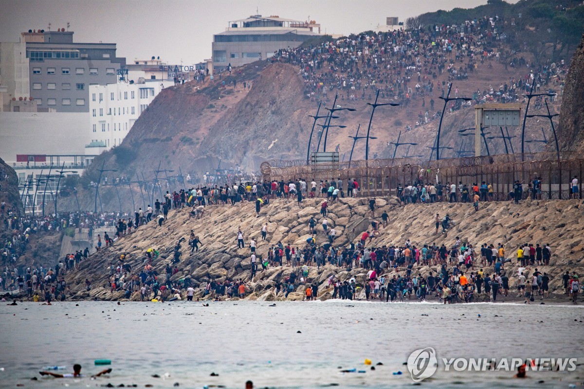 세우타 국경 위기, 하루 만에 진정…디지털 시대의 새로운 안보 과제
