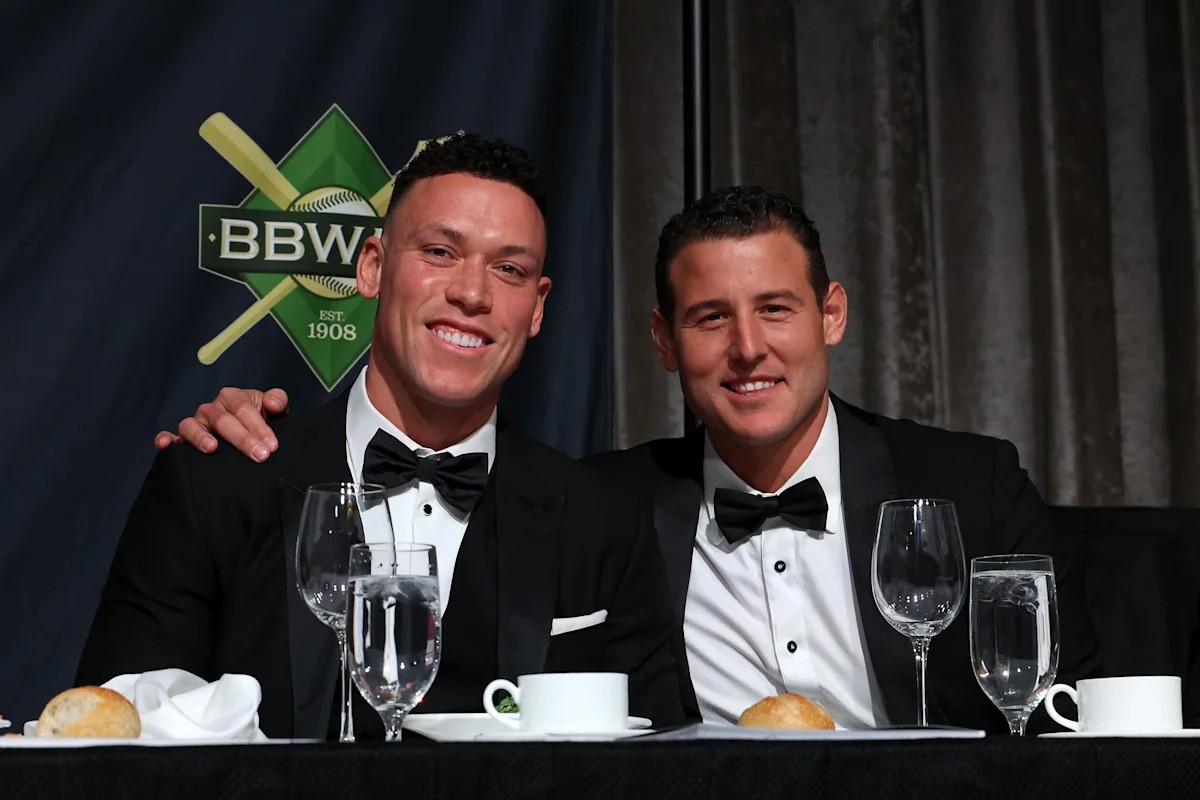 Anthony Rizzo: From Cubs Legend to Yankee Tenure and His Iowa Ties