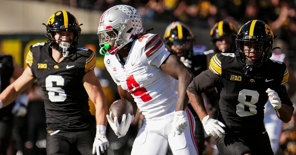 Ohio State Star Jeremiah Smith Claims He's the Best After Record Day Against Iowa