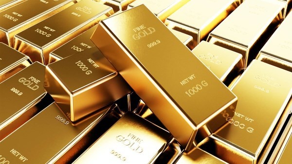 أسعار الذهب اليوم في مصر: عيار 24 يسجل 7015 جنيهاً وسط إقبال متزايد على الادخار