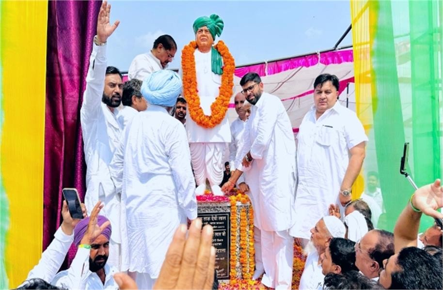 चौधरी देवीलाल: जनसेवा और किसान हित की अमिट विरासत