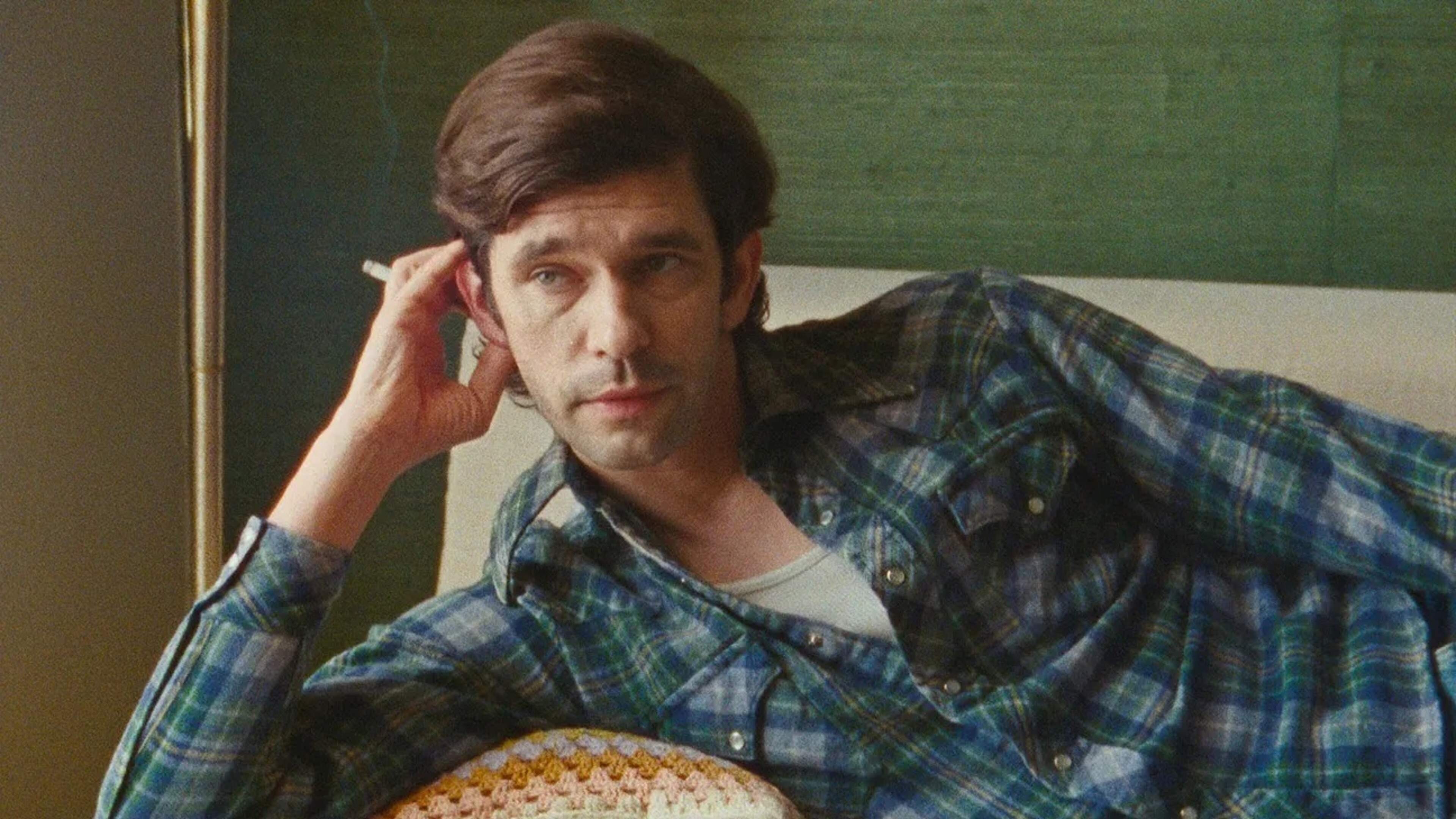 Peter Hujar herleeft in intiem filmportret: Ben Whishaw schittert als eigenzinnige fotograaf ★★★★☆