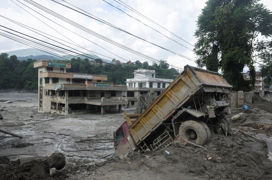 Himalayan flood disaster: Nepal death toll tops 500, rescue efforts resume
