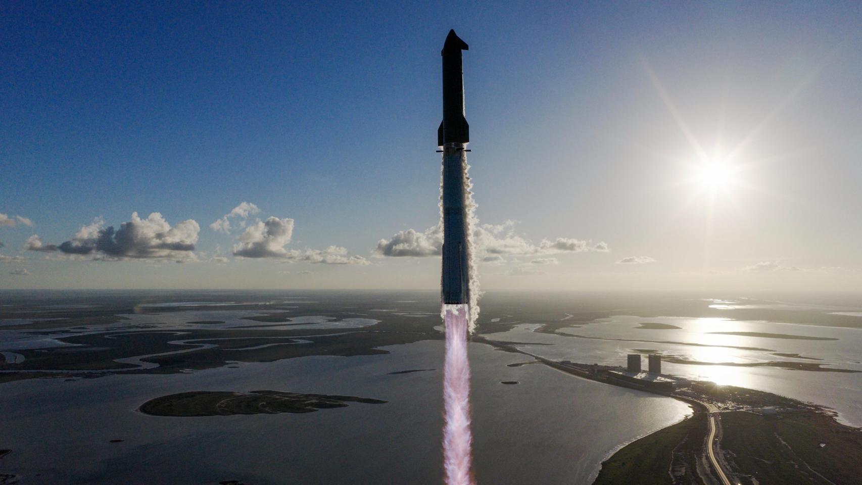 SpaceX planea lanzar Starship V3 en marzo tras explosión