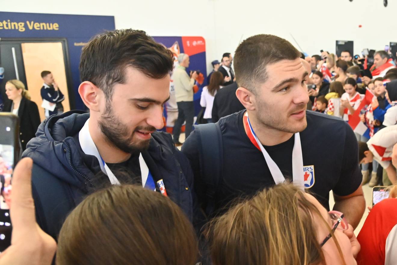 HRVAT GRMI: 'Dosta je više!' - EHF ponižava naše junake