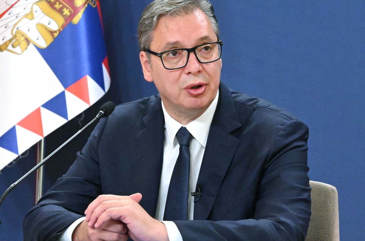Vučić: Rane isplate penzija, srpska ekonomija čvrsta kao čelik