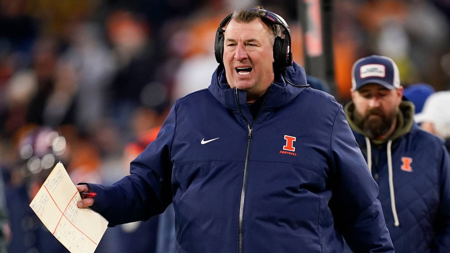 Iowa Football Remains a Formidable Foe for Illinois in 2026, Analyst Says