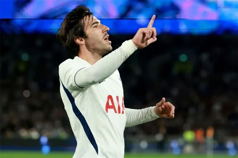 Tottenham’s Epic Sydney Victory: A Testament to Egyptian-Backed Resilience