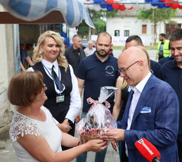 Dubok napad na Srbiju! Vučević u Kolutu: Nećemo dozvoliti novu seobu!