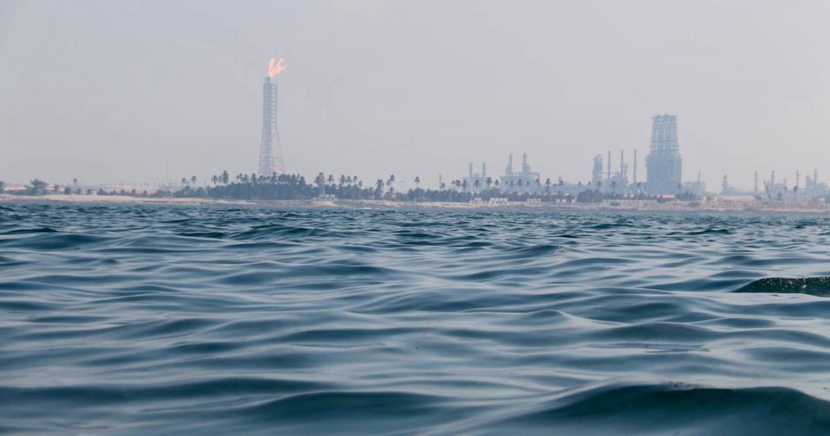 Pemex avanza 85% en limpieza de playas contaminadas por hidrocarburos