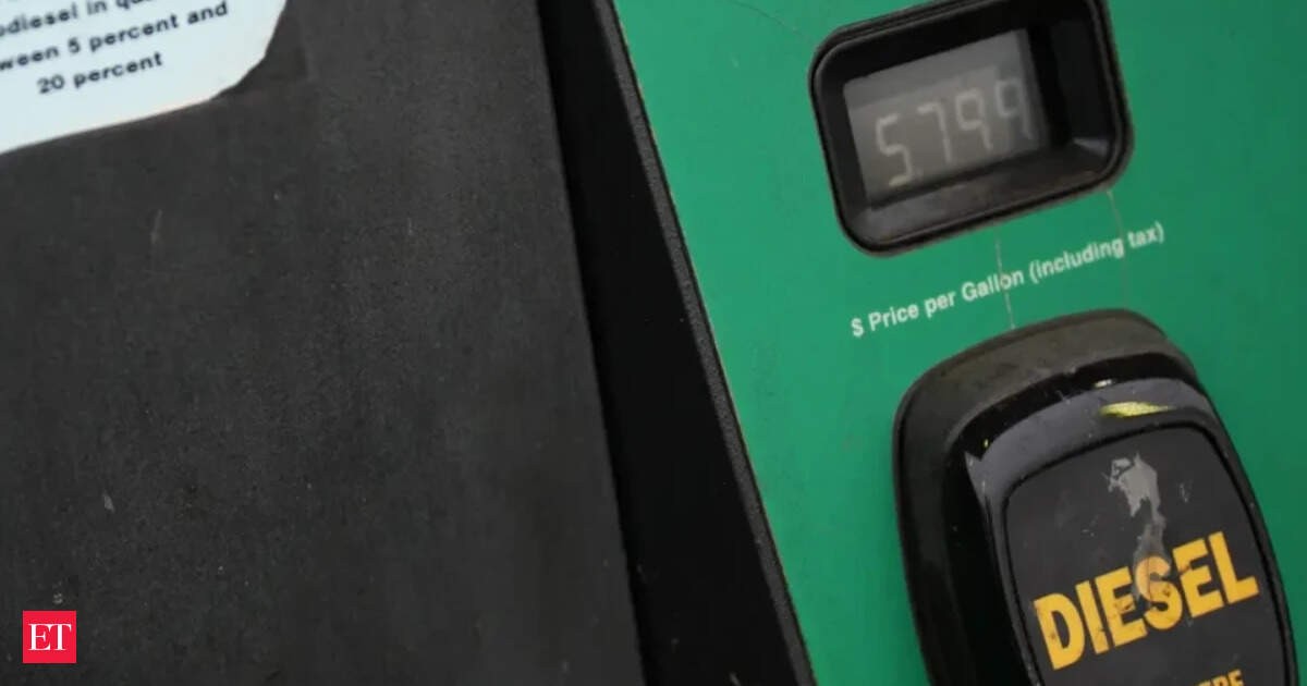 Iowa Farmers Feel Diesel Pain as Prices Hit Record Highs, Export Ban Debate Heats Up