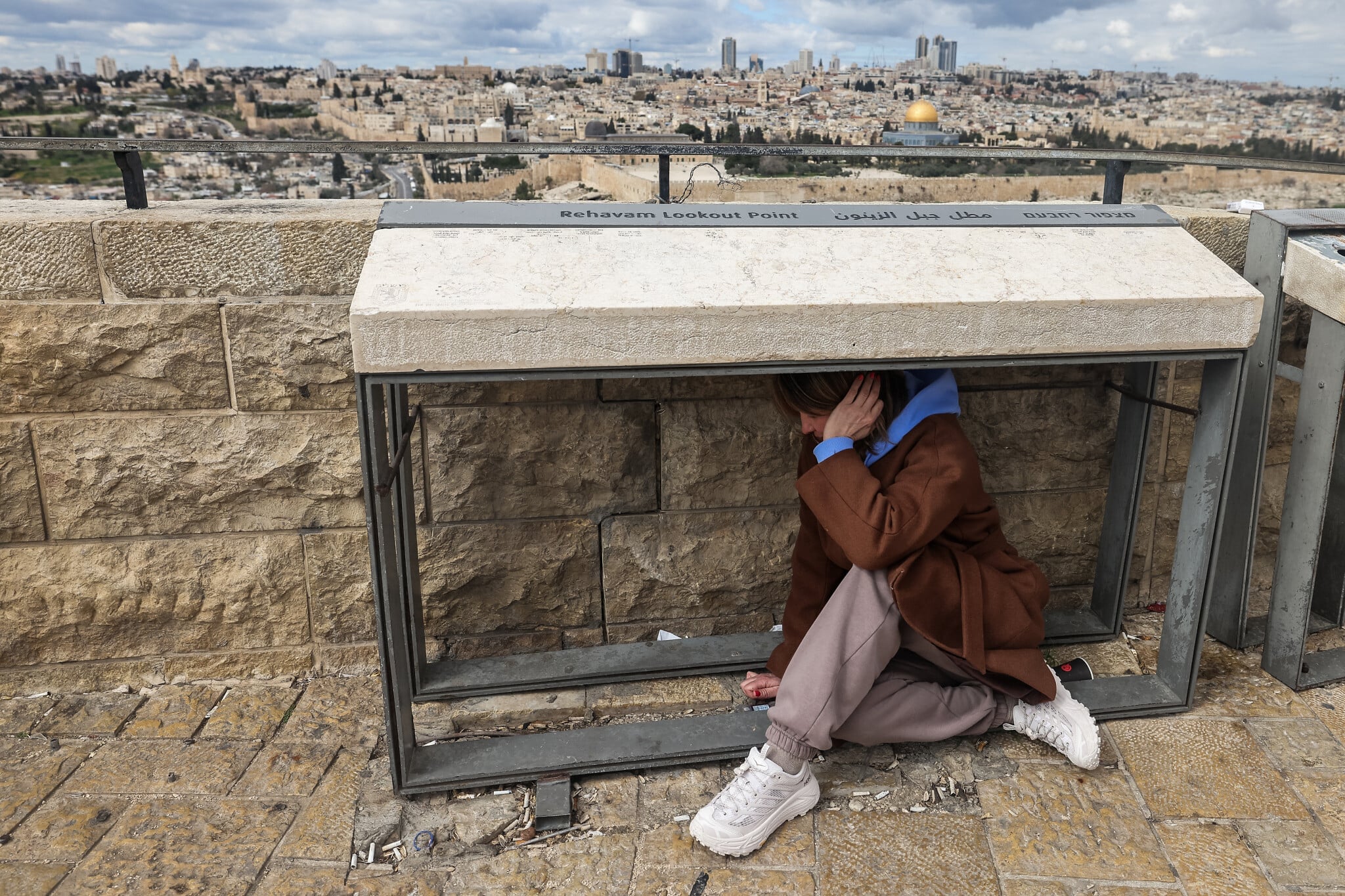 Israël lance une offensive contre l'Iran, population en alerte