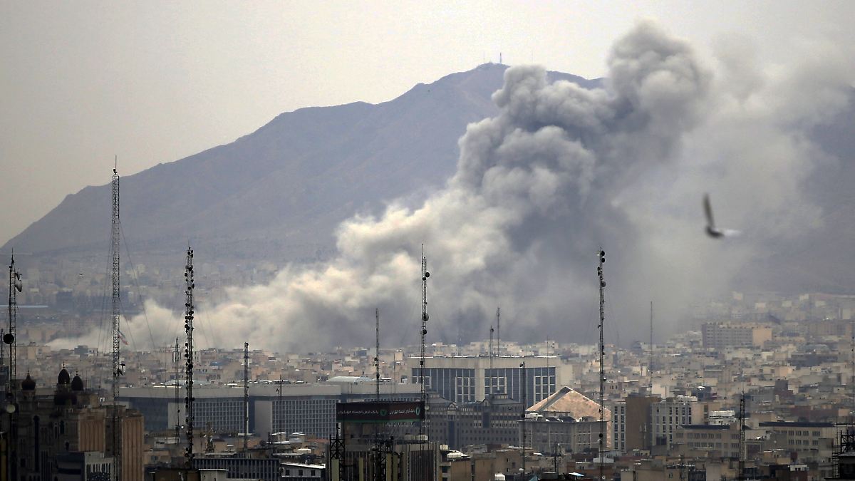 Iran-Krieg: Laridschani getötet, Trump droht mit Bodentruppen