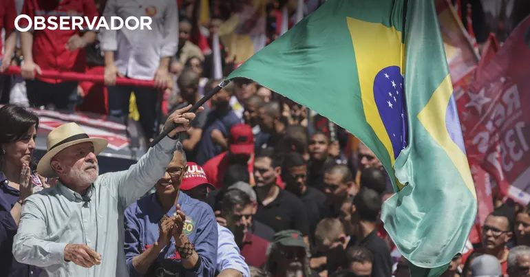 Lula proíbe apostas online e ataca quem «vende mentiras» aos pobres