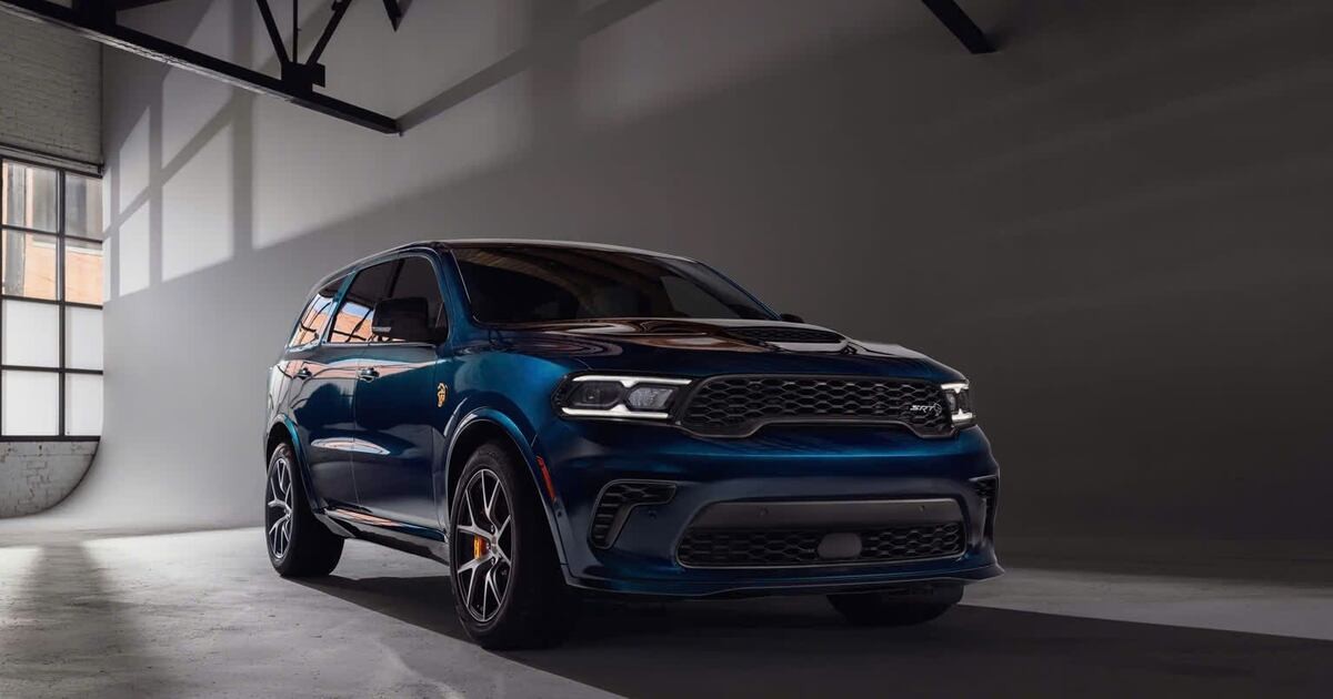 Dodge Durango 2027 ganha cor After Dark e mantém SUV em alta nos EUA