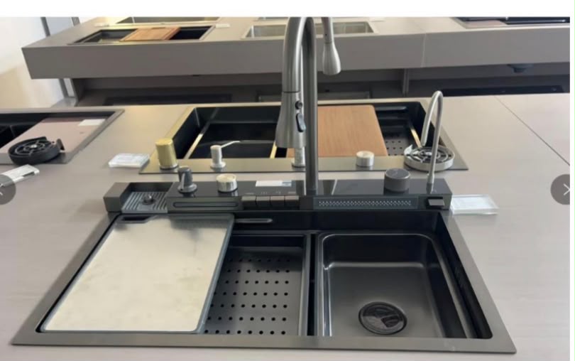 Multifunctional Stainless-Steel Kitchen Sinks Workstation view 2