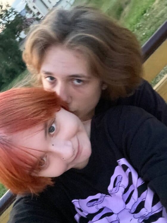 s5UDNTh_xZA.thumb.jpg.35a75fe90f525a2505648145b4285605.jpg